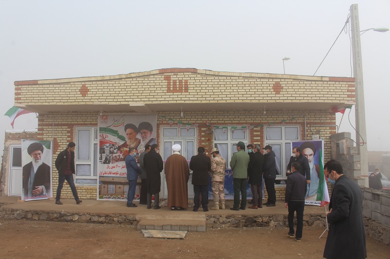 افتتاح و بهره برداری از ۳۵ واحد مسکن روستایی و پست هوایی برق  در پلدشت+ تصاویر