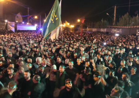 شب چهارم ماه محرم الحرام در پلدشت/ اجتماع ۱۲ هزار نفری عزاداران منطقه آزاد ماکو در پلدشت