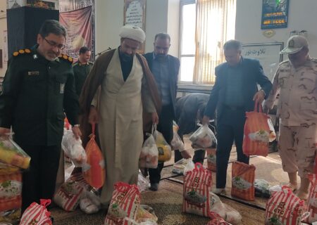 توزیع یک هزار بسته معیشتی در بین نیازمندان توسط سپاه پلدشت