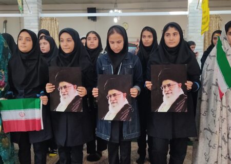 تجمع بانوان پلدشتی در دفاع از مقام شامخ زنان