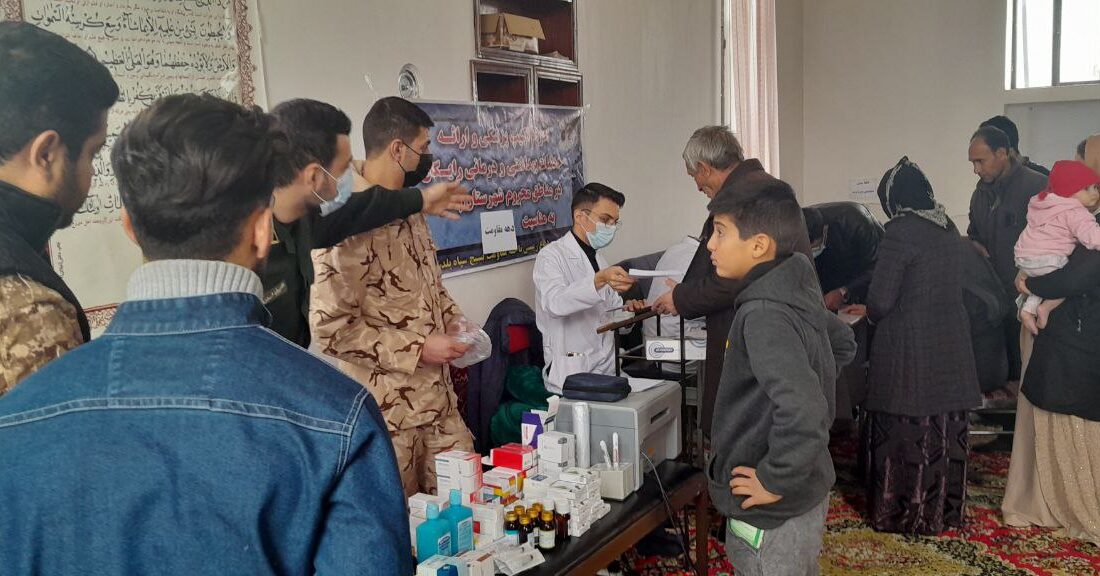 بیماران روستای محروم چخماقلو پلدشت ویزیت رایگان شدند