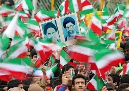 حضور در راهپیمایی ۲۲ بهمن تجدید بیعت با آرمان‌های انقلاب است