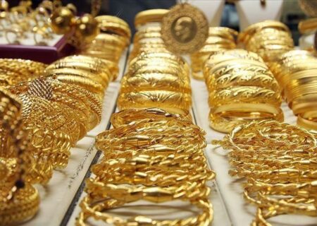 کشف بیش از ۲ کیلوگرم طلای قاچاق در گمرک رازی