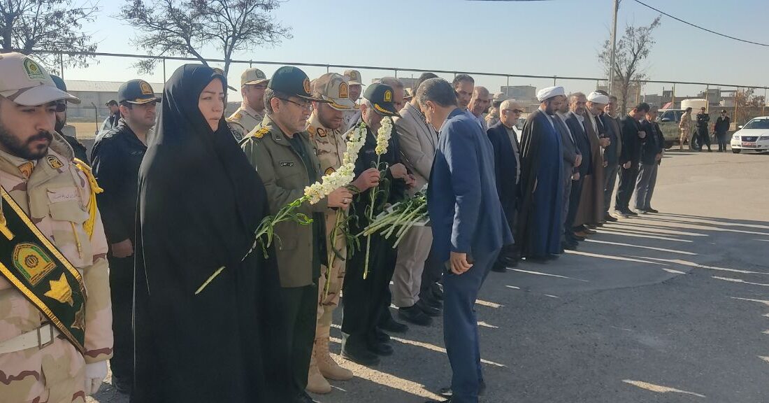 مزار شهدا پلدشت غبارروبی و گل‌باران شد