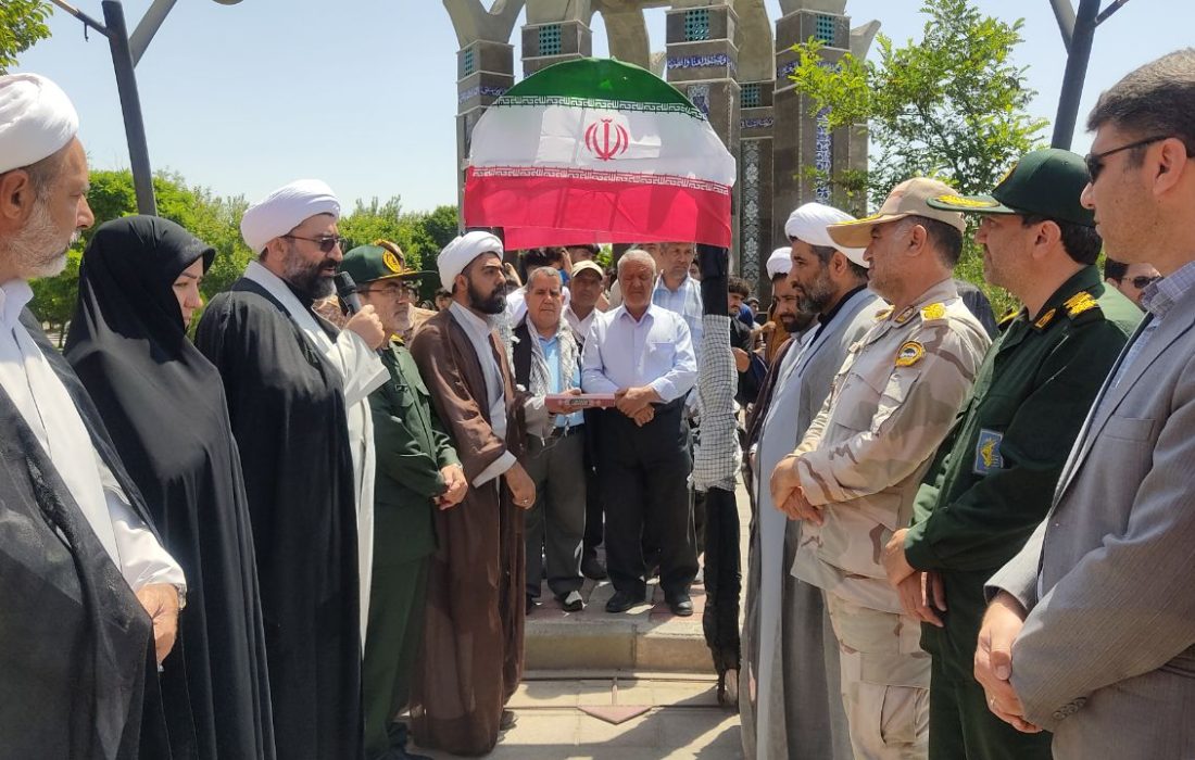 اعزام کاروان زائران حرم امام خمینی (ره) از پلدشت