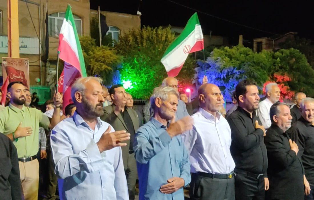 مردم پلدشت همچنان حافظ سنگر خیابان هستند