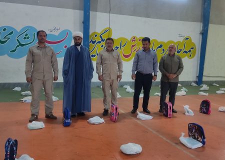 ۲۰۰ بسته نوشت‌افزار به مددجویان پلدشت رسید